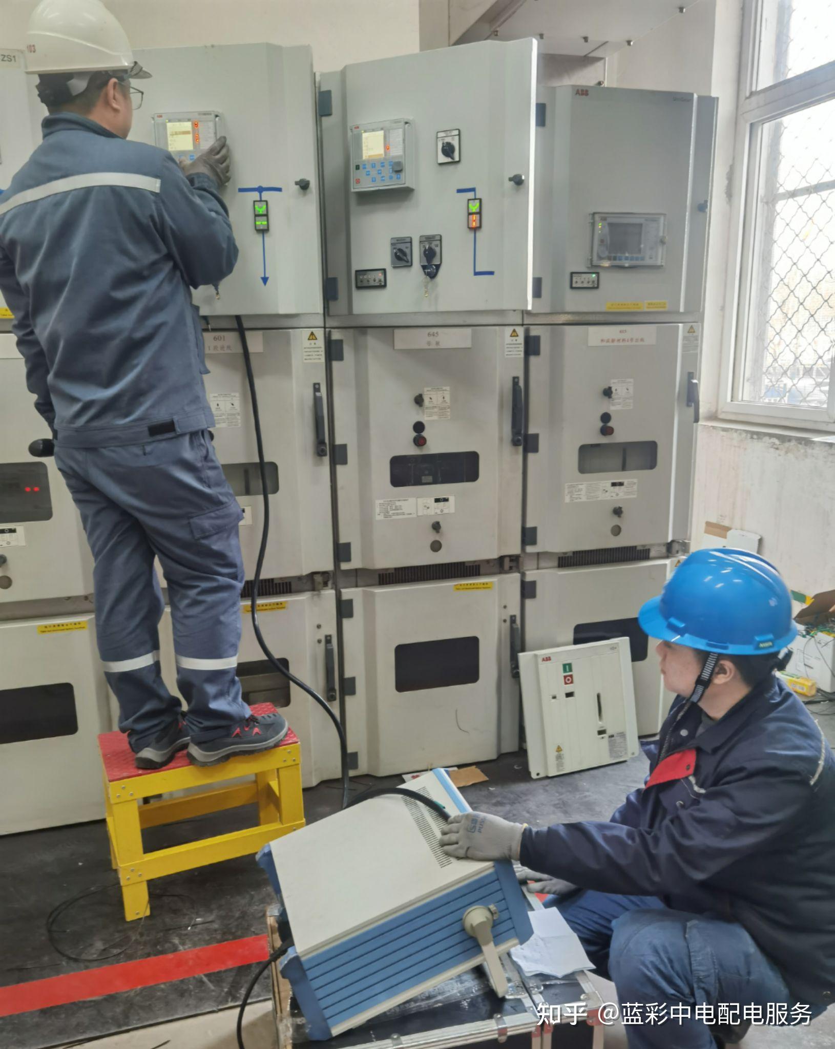 石家莊配電柜,河北配電柜,石家莊變頻柜,石家莊PLC控制柜 石家莊配電柜,河北配電柜,石家莊變頻柜,石家莊PLC控制柜