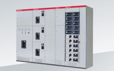 GCS低壓抽出式開(kāi)關(guān)柜